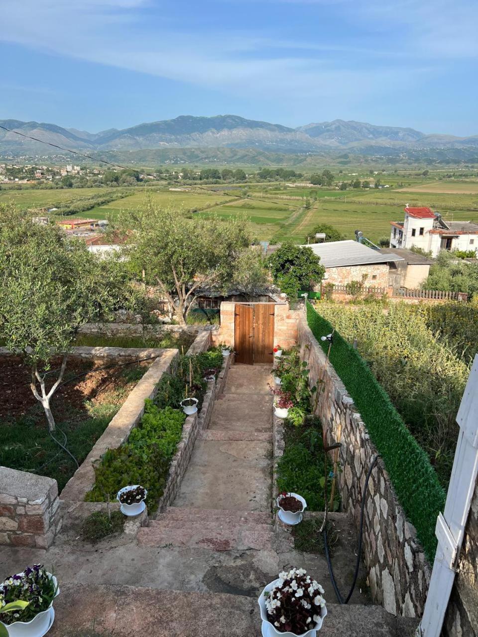 Vokopola Villa Sarandë Exterior foto